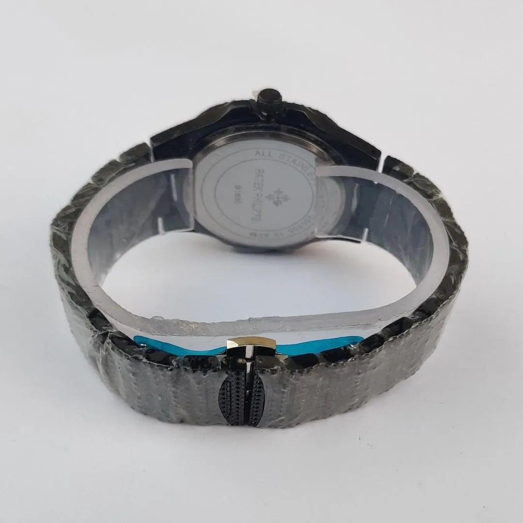 Men's Black Diamond Bezel Analog Watch Stainless Steel